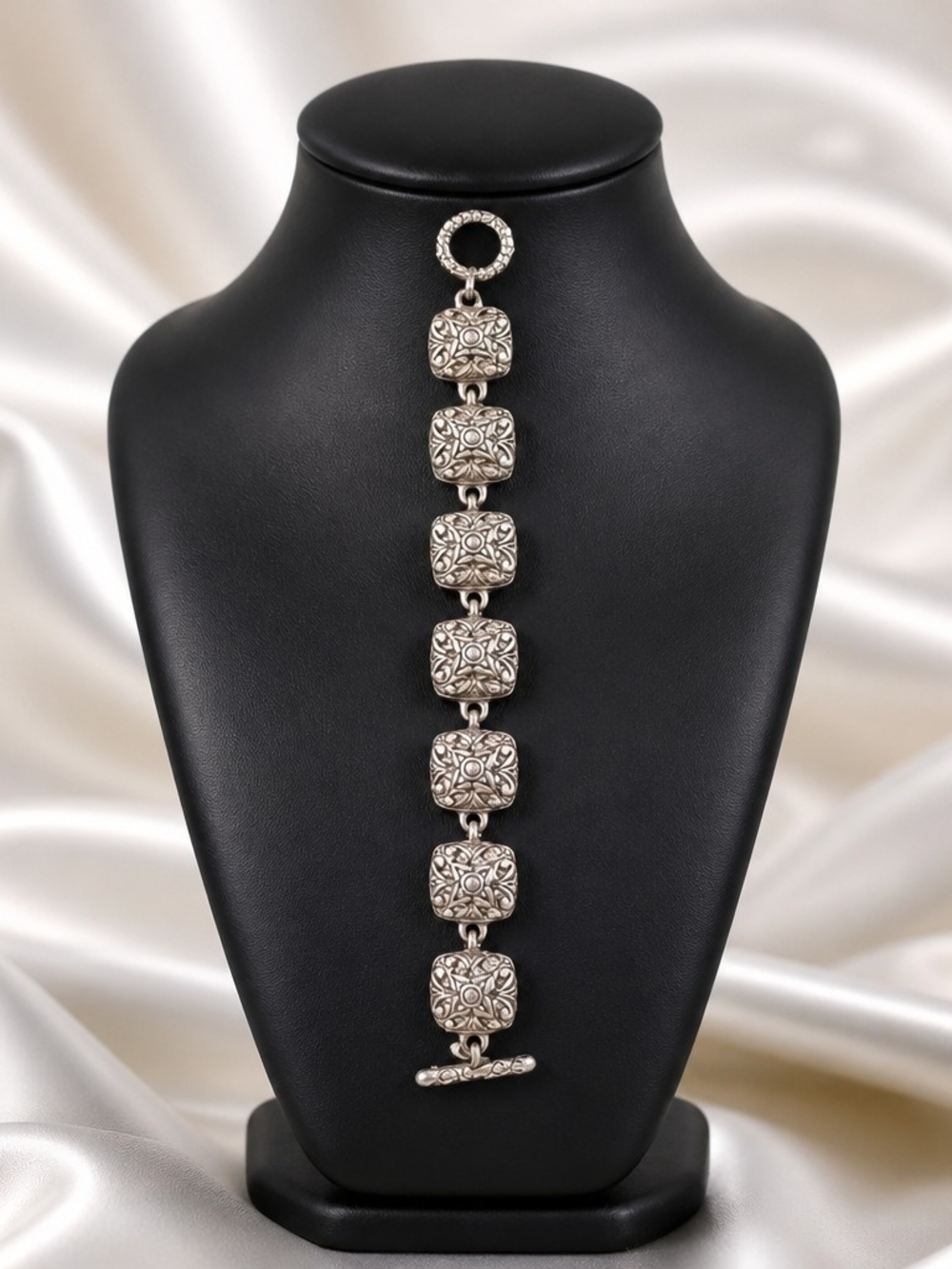 Elegant Silver-Tone Floral Link Bracelet